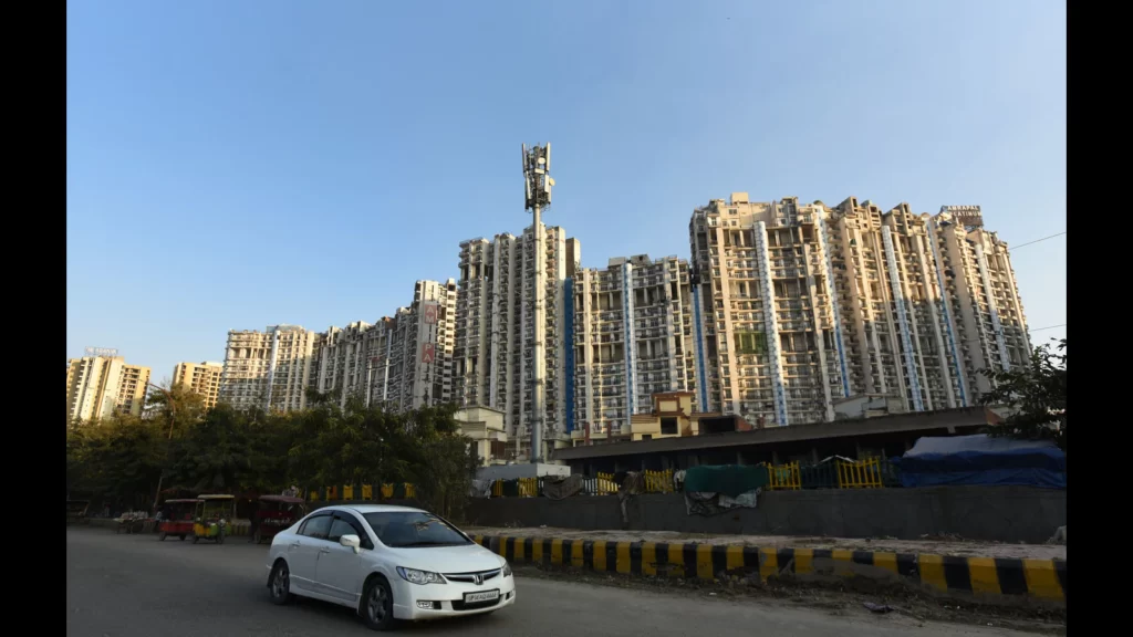 Amrapali Stalled Project relief