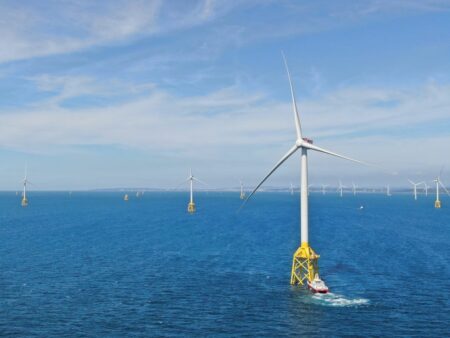 Suzlon Secures 300 MW Wind Energy Project with Apraava Energy suzlon WTGs equipped with Hybrid Lattice Tubular (HLT) towers.