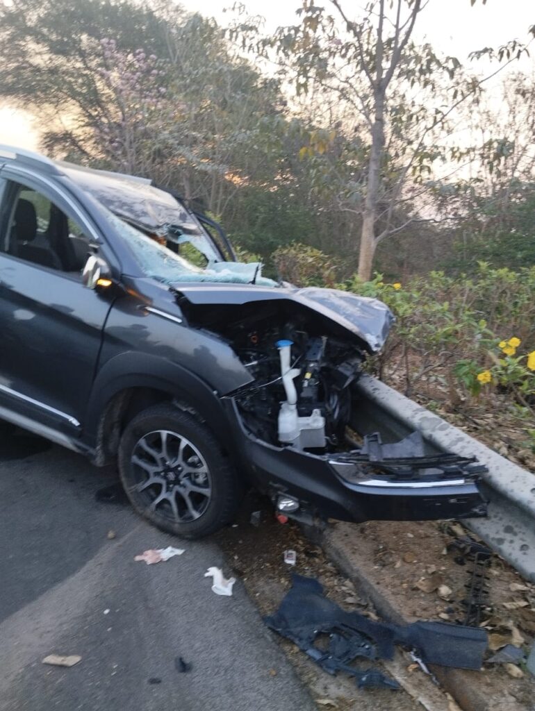 Lasya Nandita road accident
