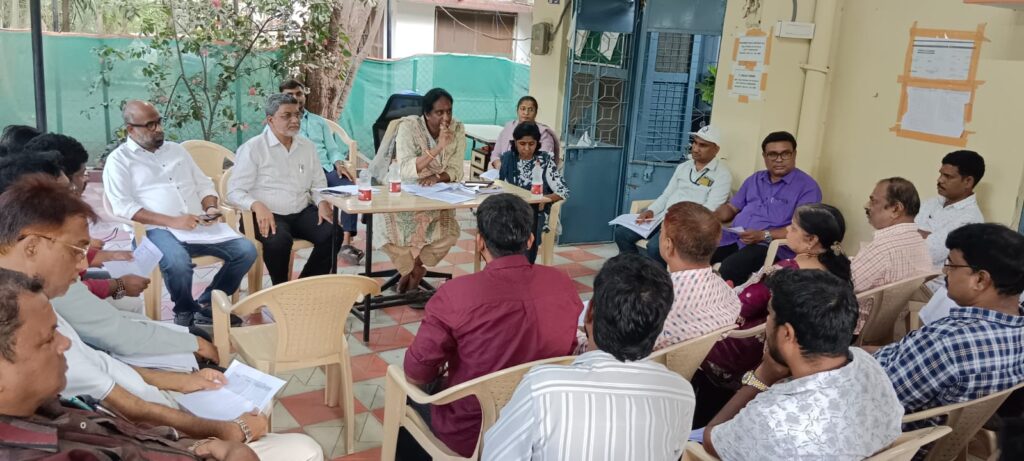 GHMC Strengthens Pre-SIR Process in Malakpet to Ensure Accurate Electoral Rolls 1 GHMC and election officials reviewing Pre-SIR voter verification and booth-level mapping activities during a meeting in Malakpet Assembly Constituency.